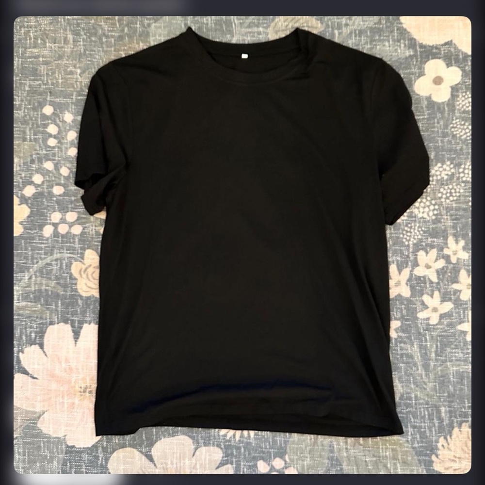 Classic Black Men's T-Shirt